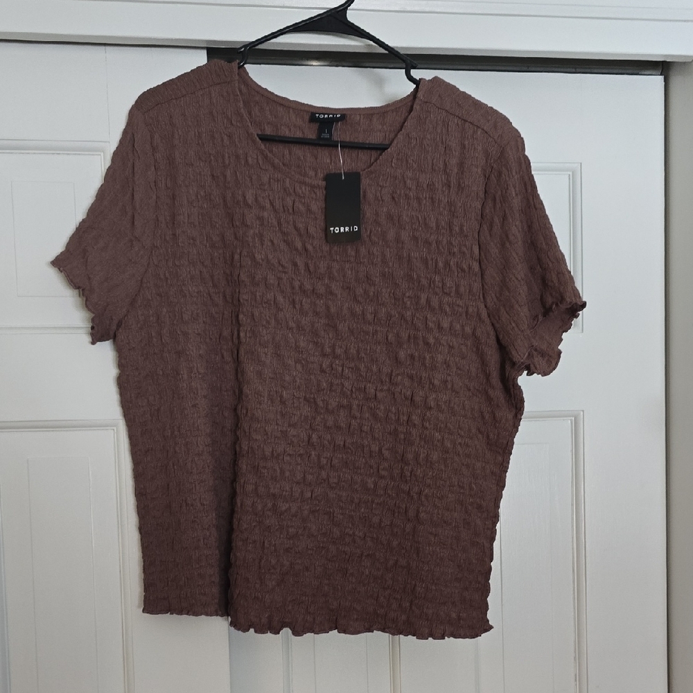 Torrid Women's Short Sleeve Brown Textured Tee